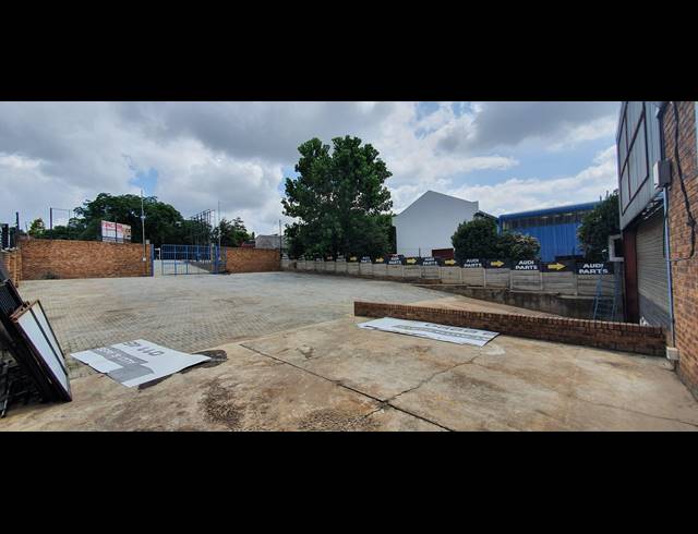 1,500M² FACTORY SOLD IN EASTLEIGH